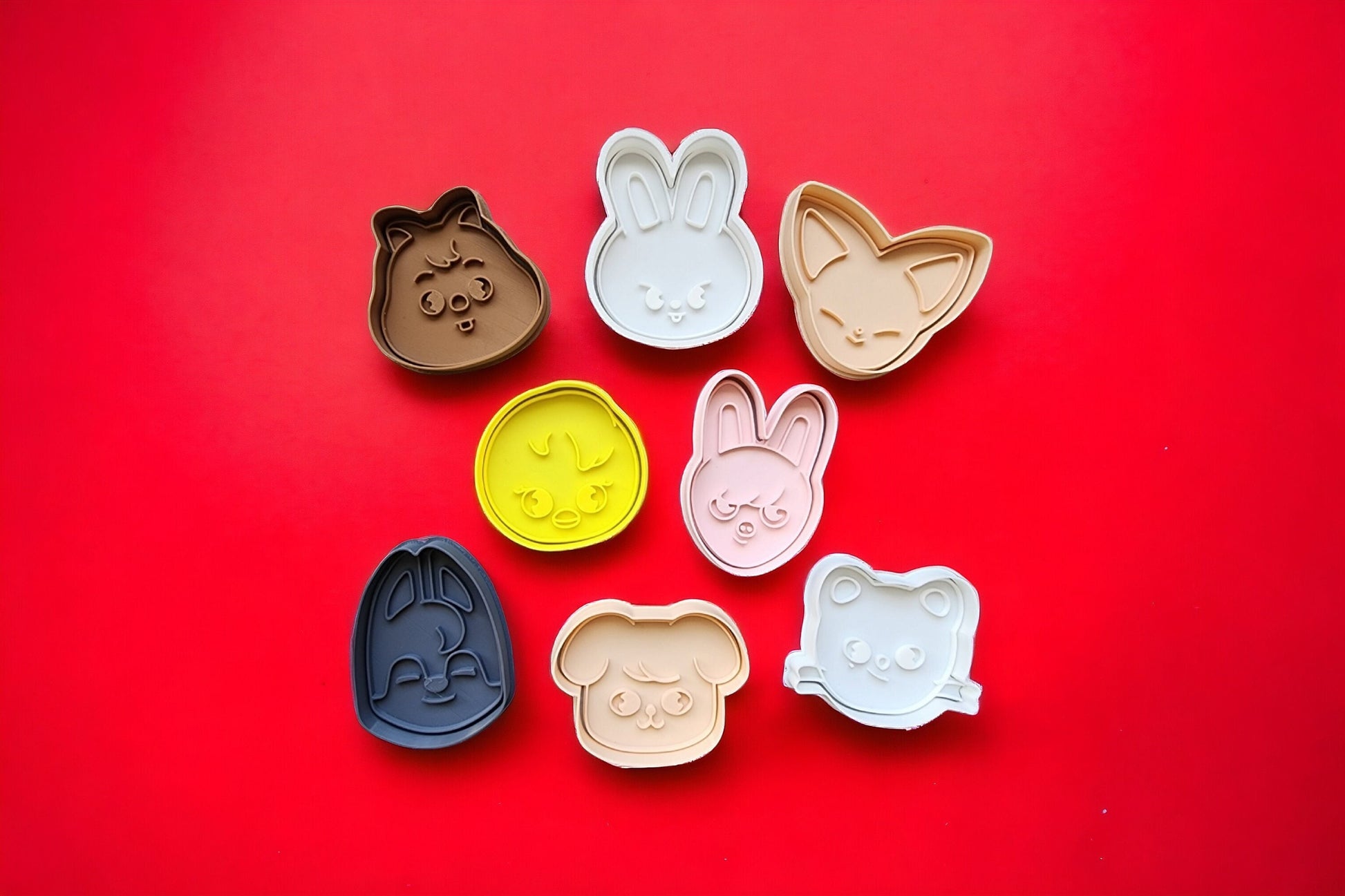 Stray Kids SKZOO Cookie Cutters Set of 8: Wolf Chan, Leebit, Dwaekki, Jiniret, Han Quokka, BbokAri, PuppyM, Foxl-Ny